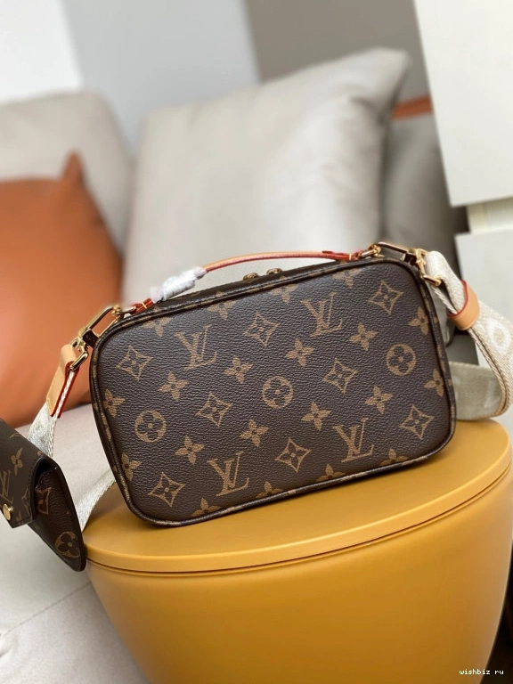 WIS CROSSBODY LOUIS UTILITY VUITTON 0208